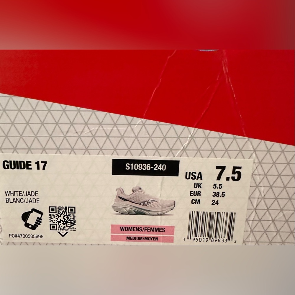 New in the box Saucony guide 17